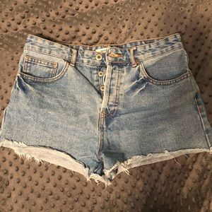 Light wash denim shorts